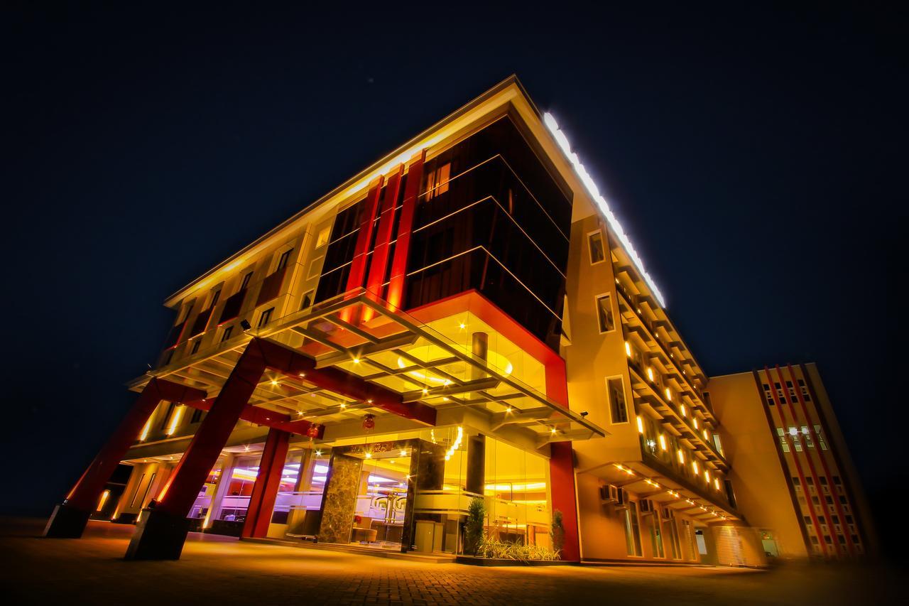 Grand Parama Hotel Tanjung Redep Εξωτερικό φωτογραφία
