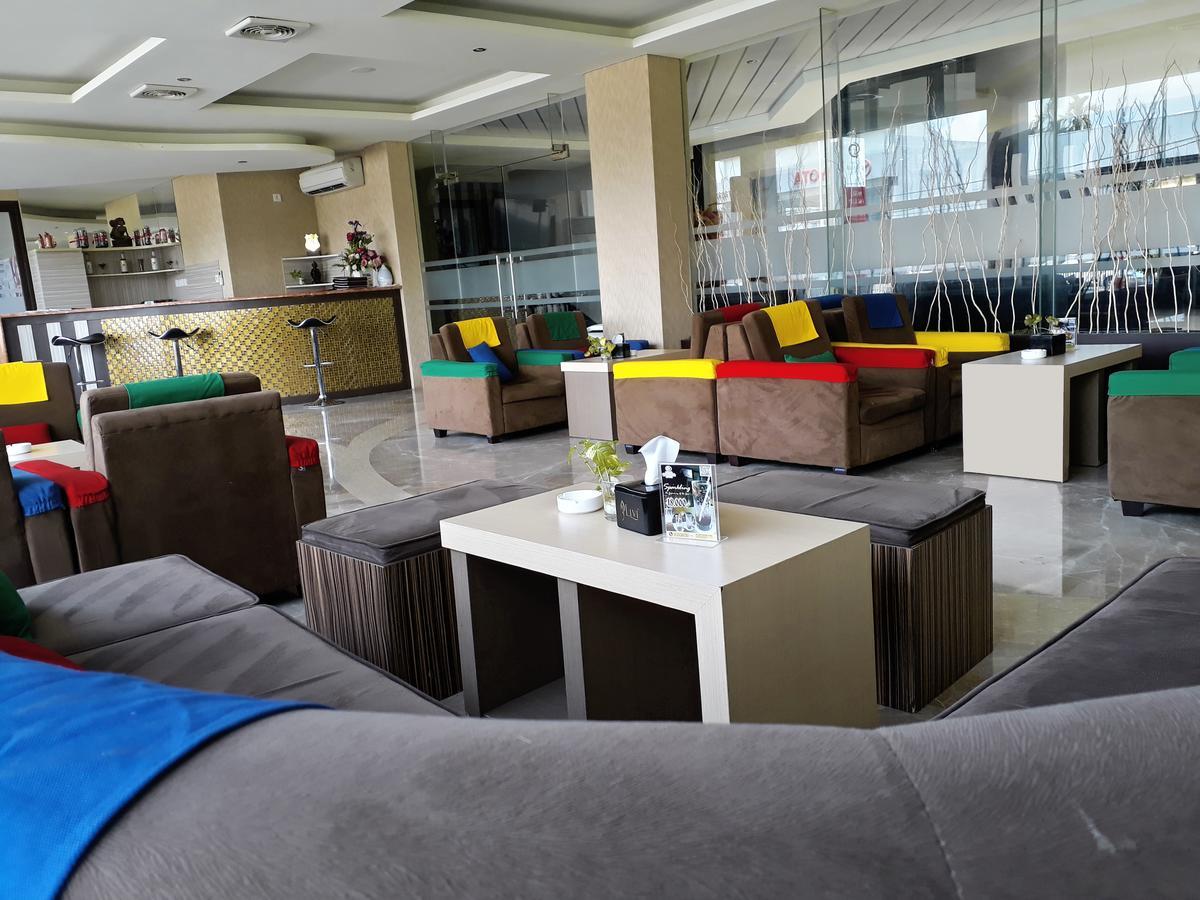 Grand Parama Hotel Tanjung Redep Εξωτερικό φωτογραφία