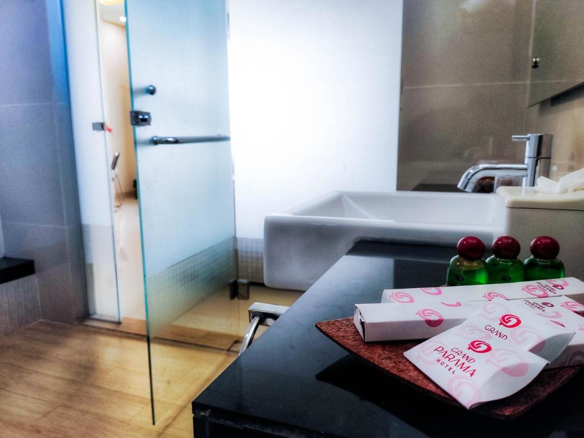 Grand Parama Hotel Tanjung Redep Εξωτερικό φωτογραφία